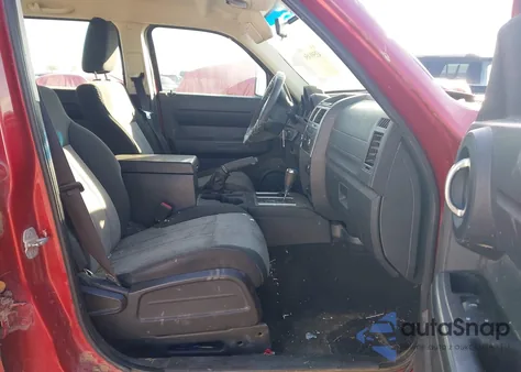 2008 Dodge Nitro Sxt z USA, uszkodzony, nr VIN 1D8GU28K28W248197